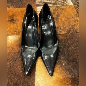 Vintage Gucci Charm Logo Heels